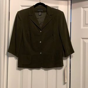 August Silk forest green top sz L